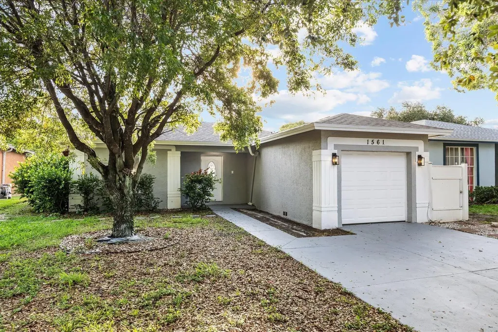 1561 NW 7th Lane Pompano Beach FL 33060