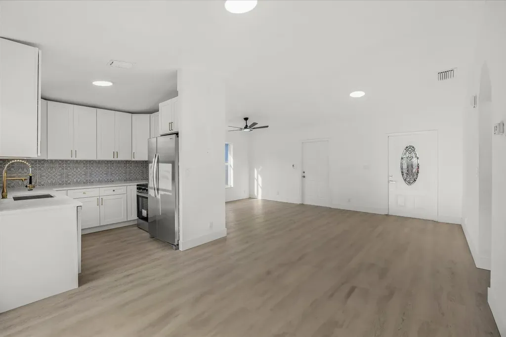 1561 NW 7th Lane Pompano Beach FL 33060