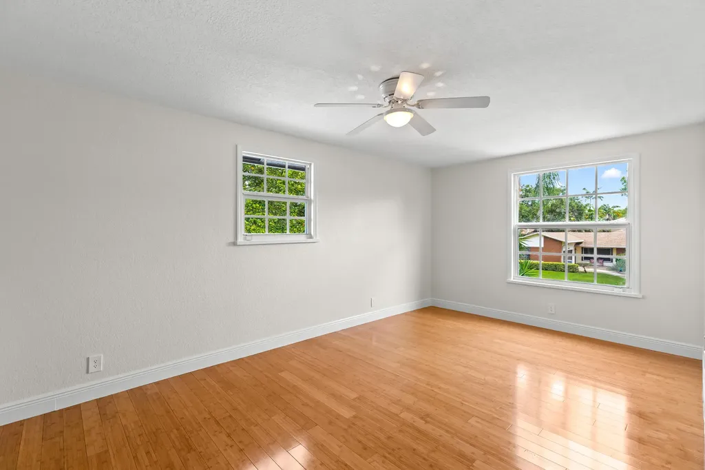 4610 Pinetree Drive Delray Beach FL 33445