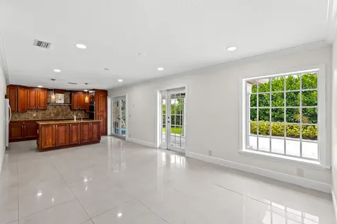 4610 Pinetree Drive Delray Beach FL 33445