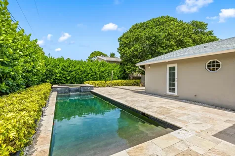 4610 Pinetree Drive Delray Beach FL 33445
