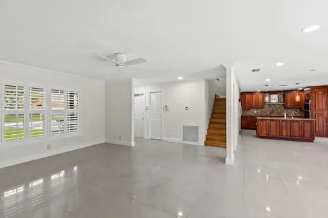 4610 Pinetree Drive Delray Beach FL 33445