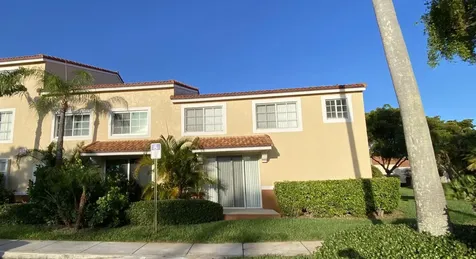 117 Yacht Club Way Hypoluxo FL 33462
