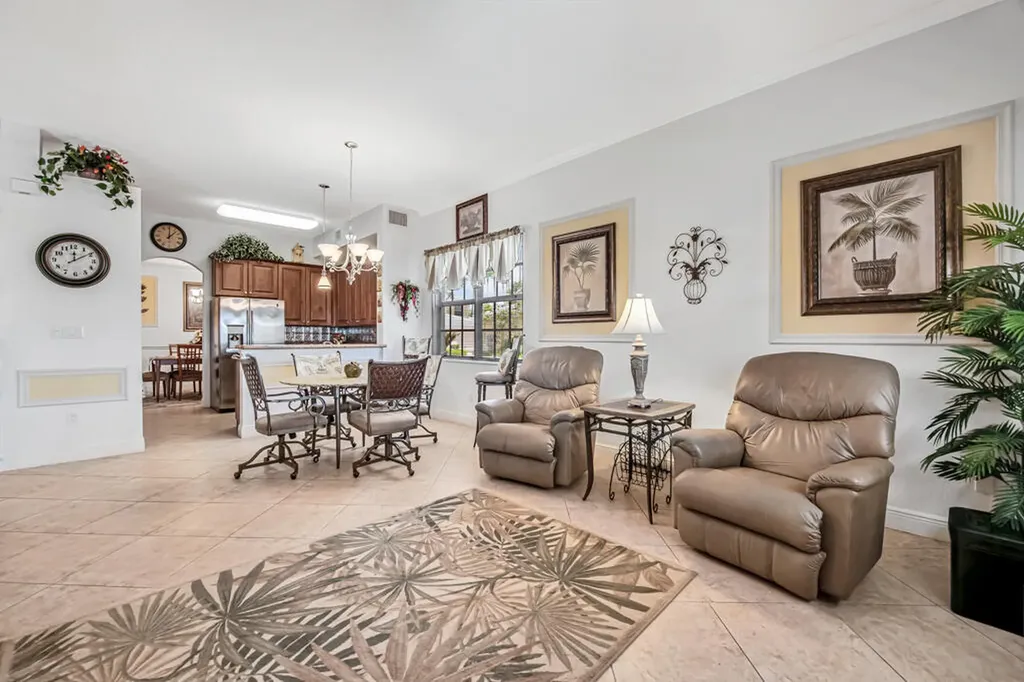 9778 Bowline West Palm Beach FL 33411