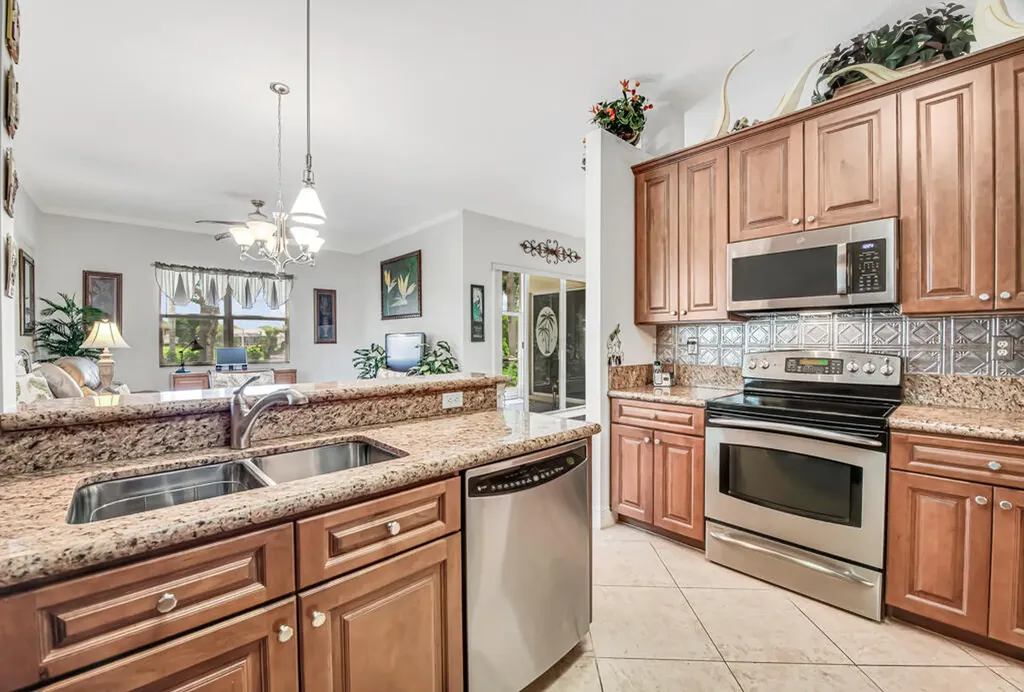 9778 Bowline West Palm Beach FL 33411