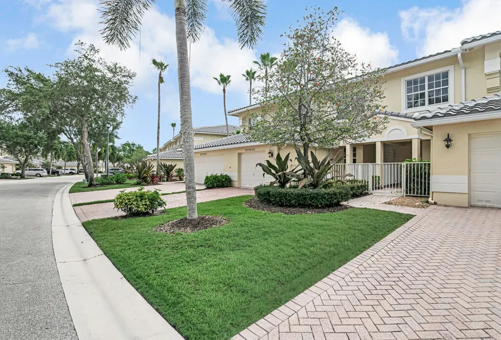 9778 Bowline West Palm Beach FL 33411