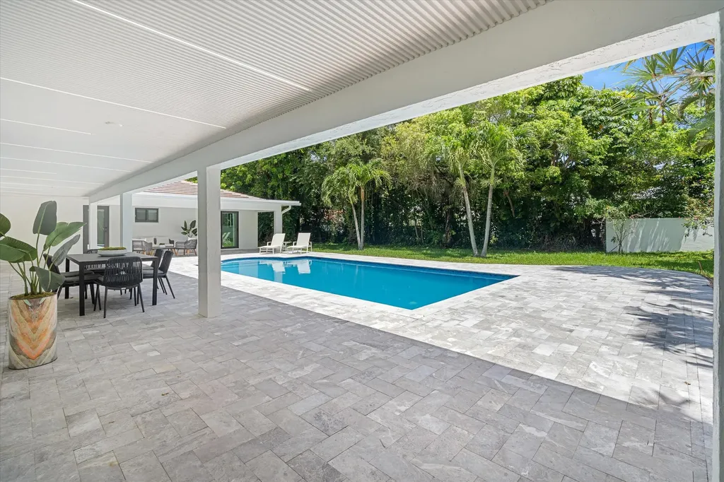 6749 S Grande Drive Boca Raton FL 33433