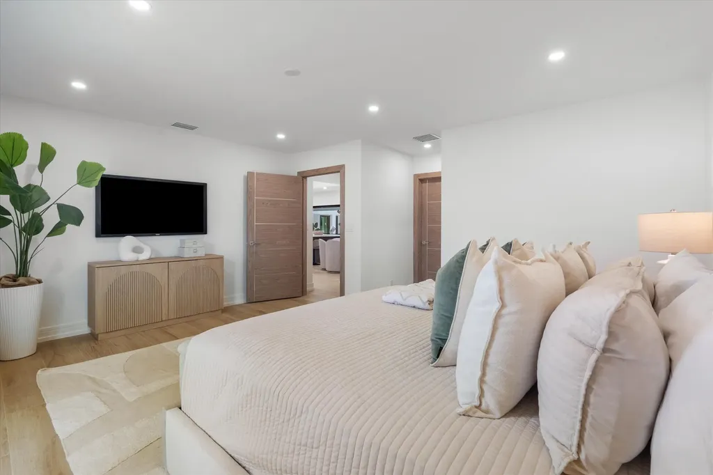 6749 S Grande Drive Boca Raton FL 33433