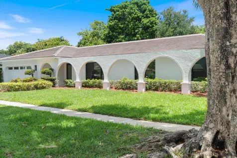 6749 S Grande Drive Boca Raton FL 33433