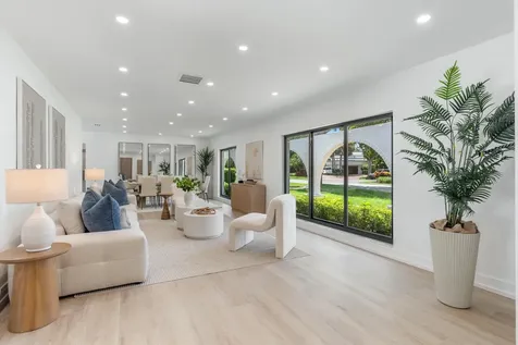 6749 S Grande Drive Boca Raton FL 33433