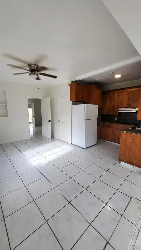 43 SW 11th Street Dania Beach FL 33004