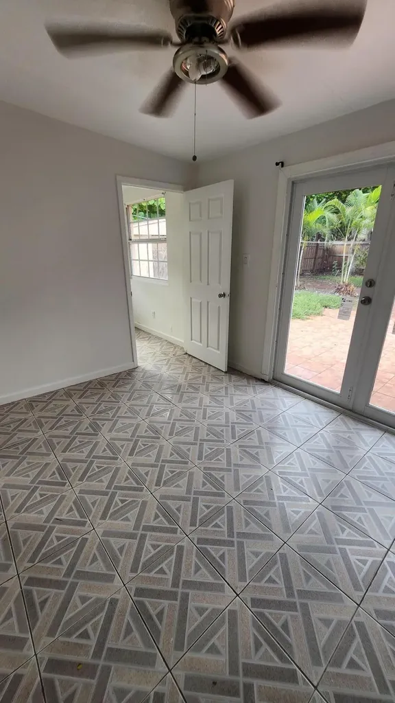 43 SW 11th Street Dania Beach FL 33004