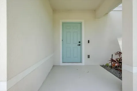 102 Pummelo Place Fort Pierce FL 34981
