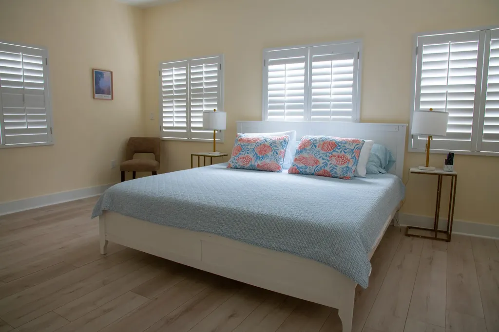 506 N Lakeside Drive Lake Worth Beach FL 33460