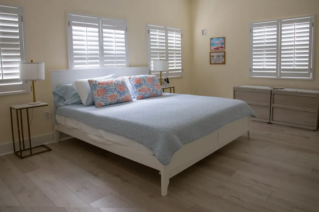 506 N Lakeside Drive Lake Worth Beach FL 33460