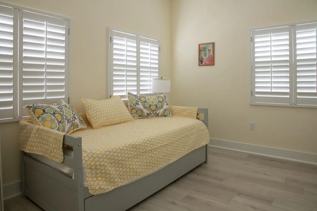 506 N Lakeside Drive Lake Worth Beach FL 33460