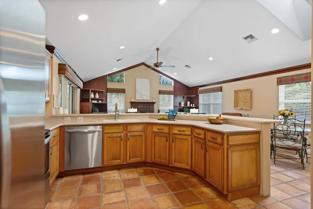 9352 SE Mystic Cove Terrace SE Hobe Sound FL 33455
