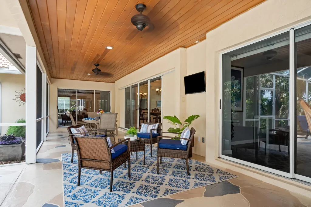 9352 SE Mystic Cove Terrace SE Hobe Sound FL 33455