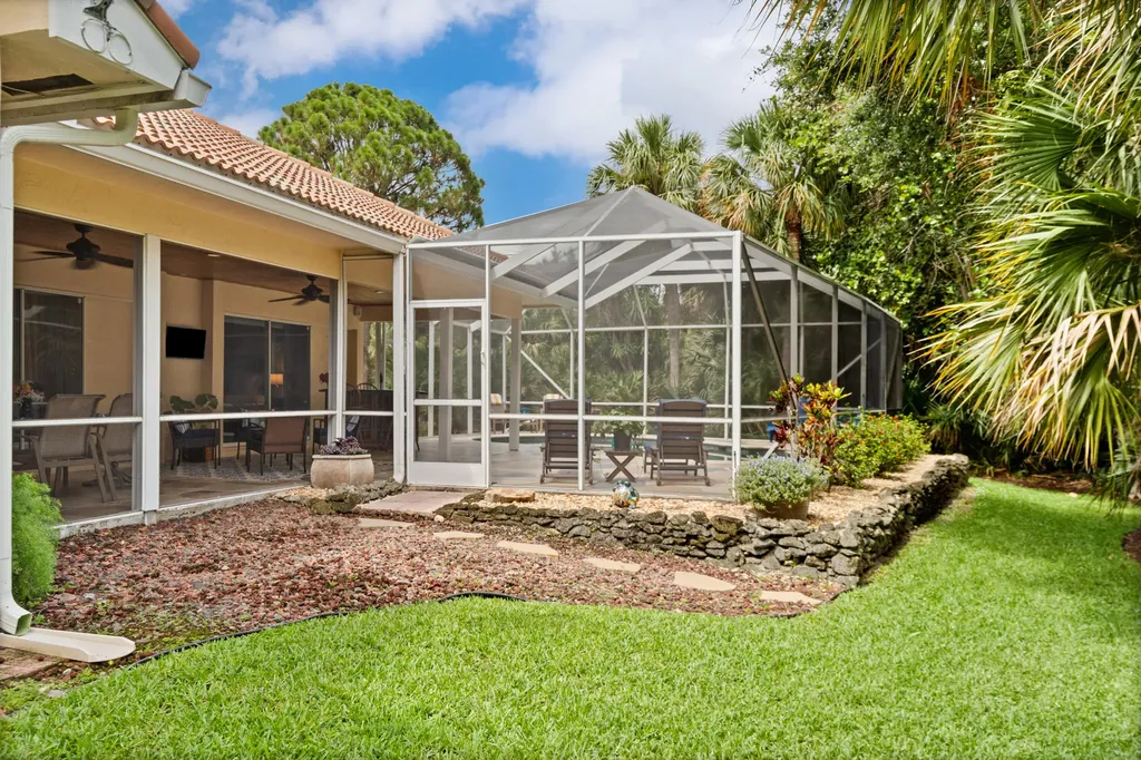 9352 SE Mystic Cove Terrace SE Hobe Sound FL 33455