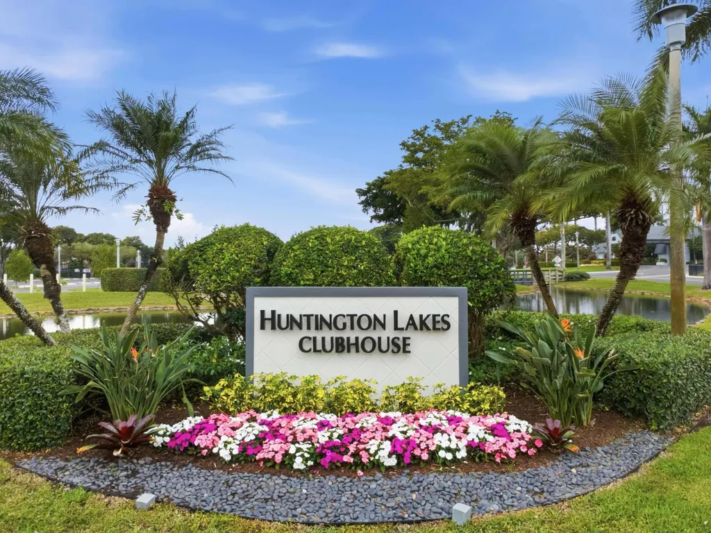 7280 Amberly Lane Delray Beach FL 33446
