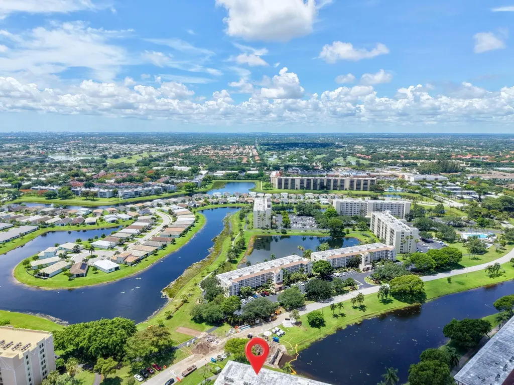 7280 Amberly Lane Delray Beach FL 33446
