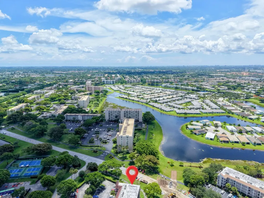 7280 Amberly Lane Delray Beach FL 33446