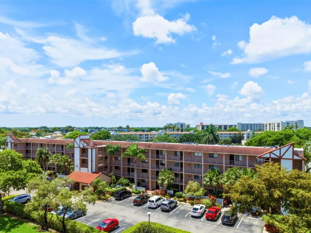 7280 Amberly Lane Delray Beach FL 33446