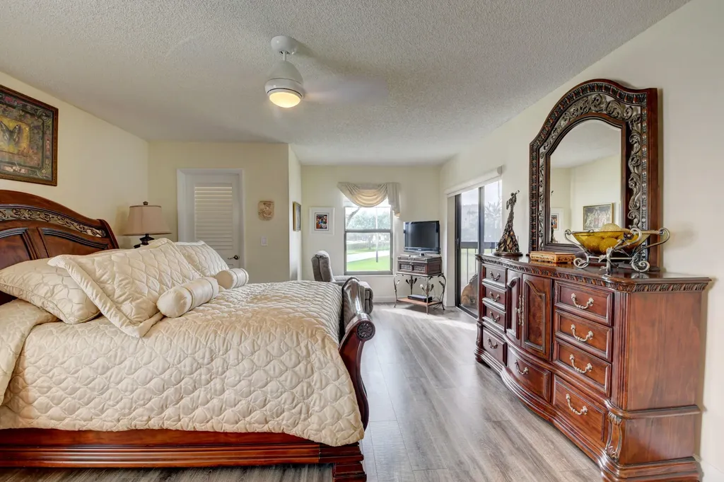 7280 Amberly Lane Delray Beach FL 33446