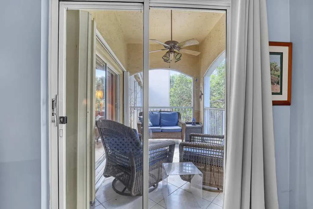 278 Village Boulevard Tequesta FL 33469