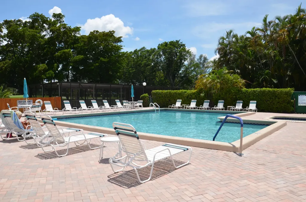 21656 Juego Circle S Boca Raton FL 33433