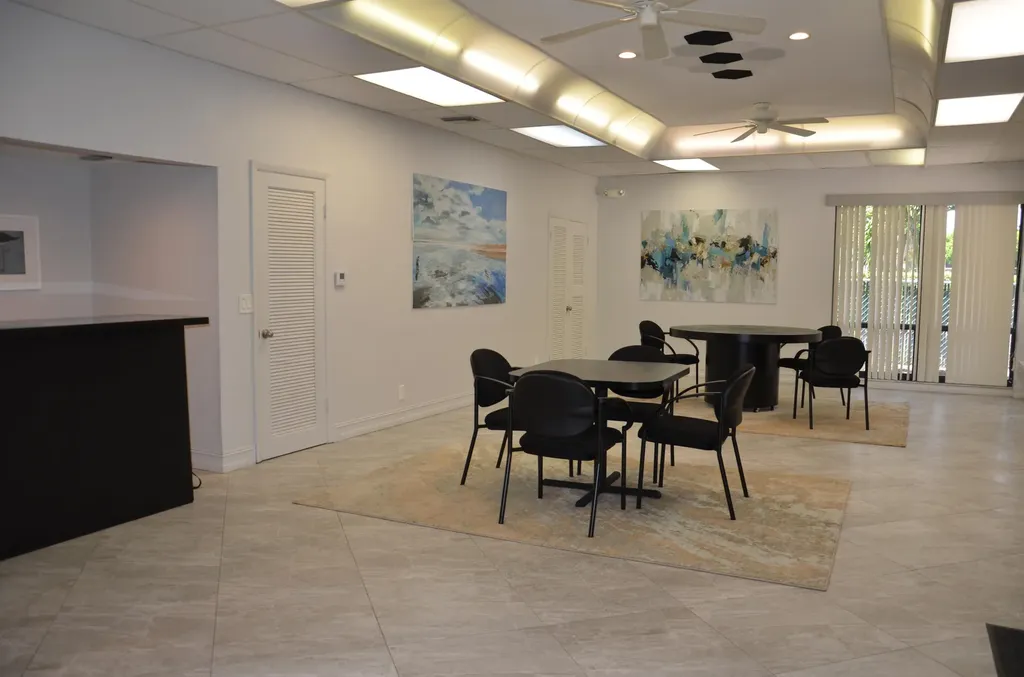 21656 Juego Circle S Boca Raton FL 33433