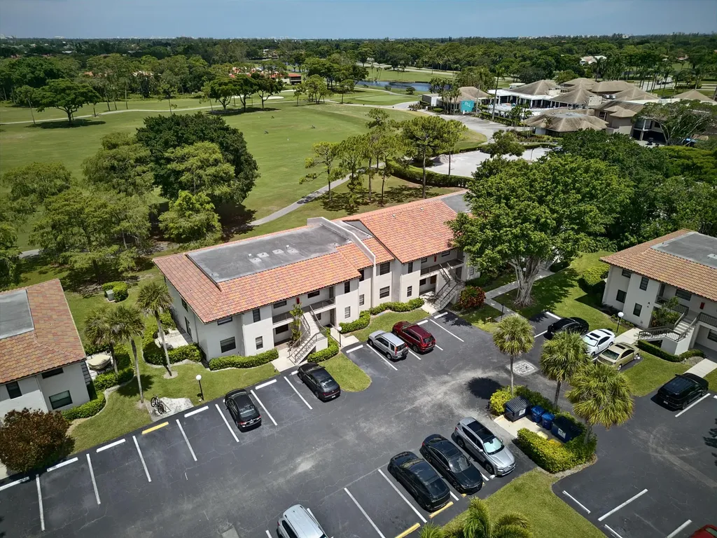 21656 Juego Circle S Boca Raton FL 33433