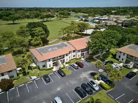21656 Juego Circle S Boca Raton FL 33433