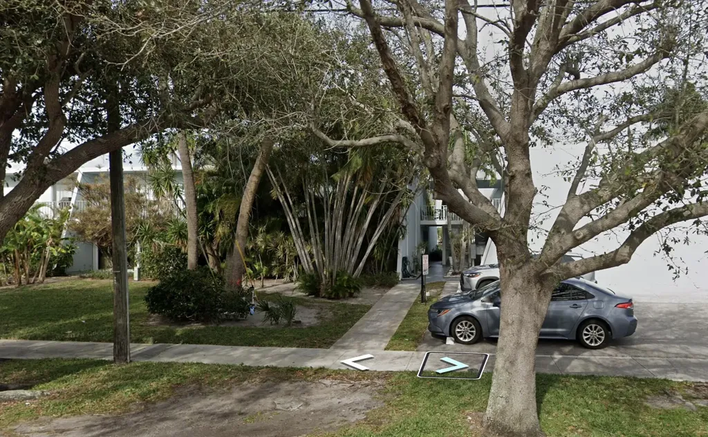 725 Hummingbird Way North Palm Beach FL 33408