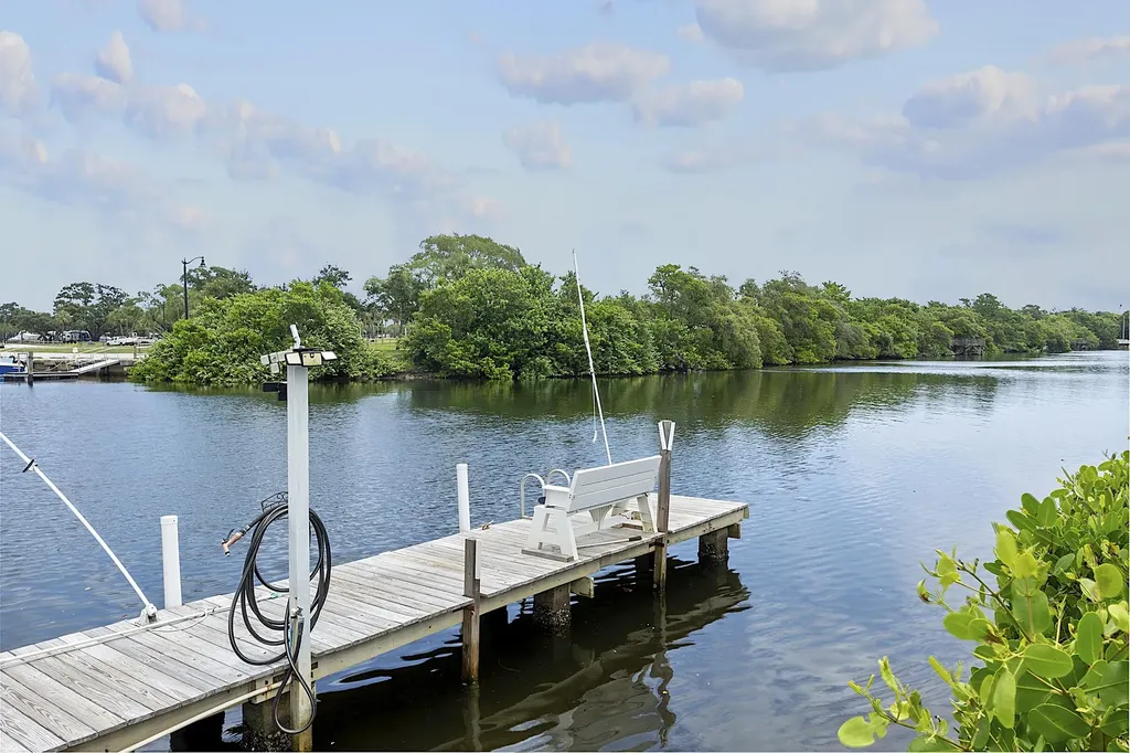 725 Hummingbird Way North Palm Beach FL 33408