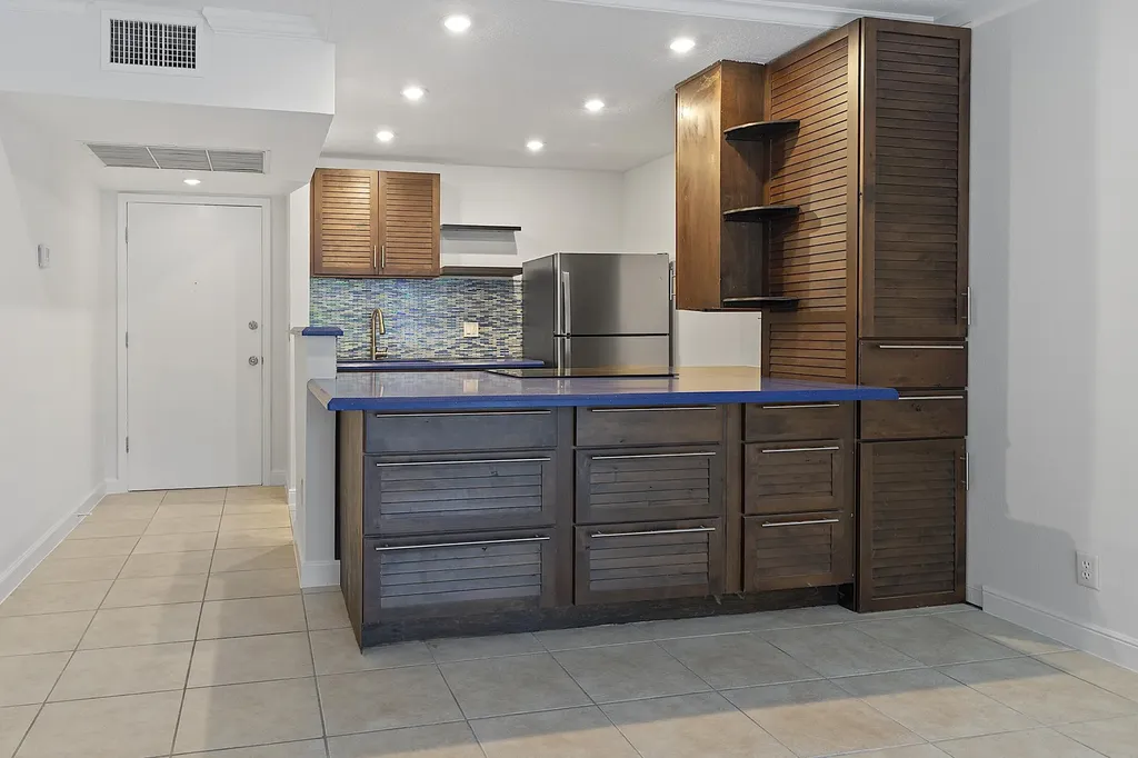 725 Hummingbird Way North Palm Beach FL 33408