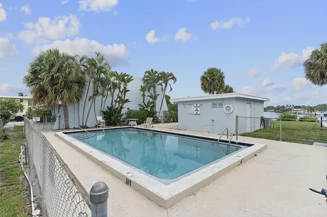 725 Hummingbird Way North Palm Beach FL 33408