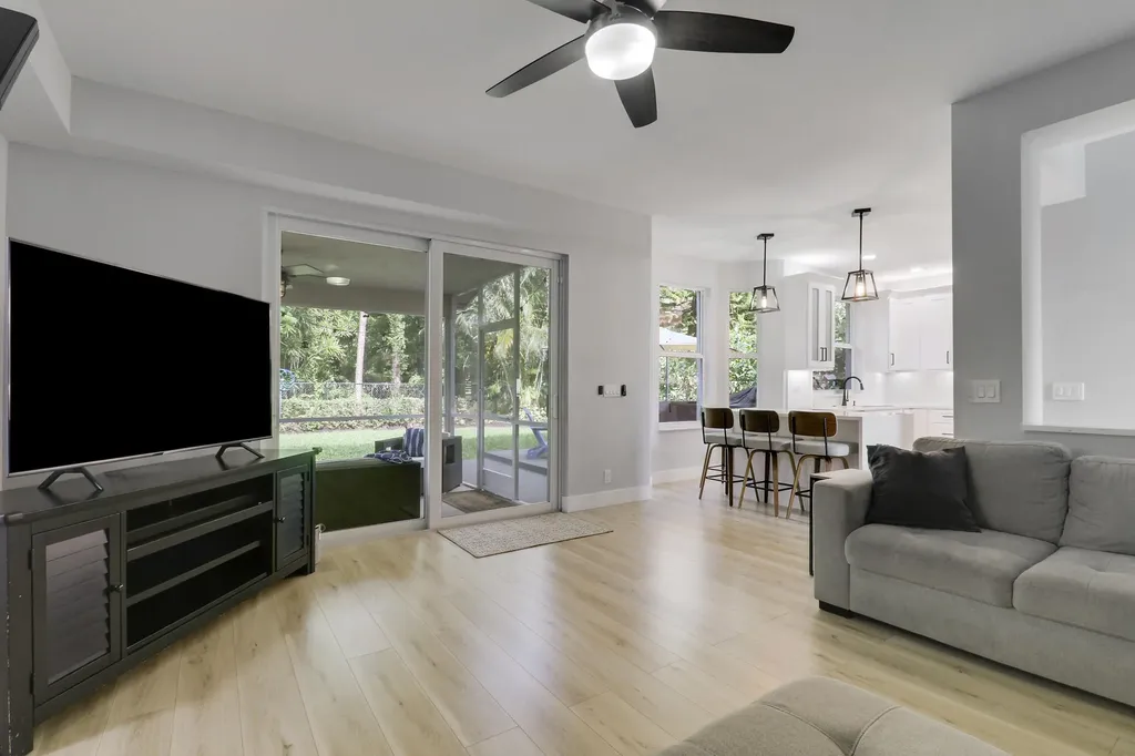 184 Bent Tree Drive Palm Beach Gardens FL 33418