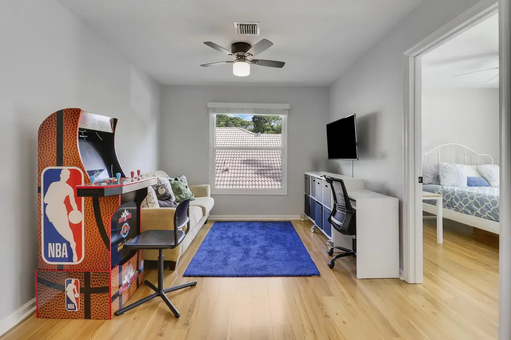 184 Bent Tree Drive Palm Beach Gardens FL 33418