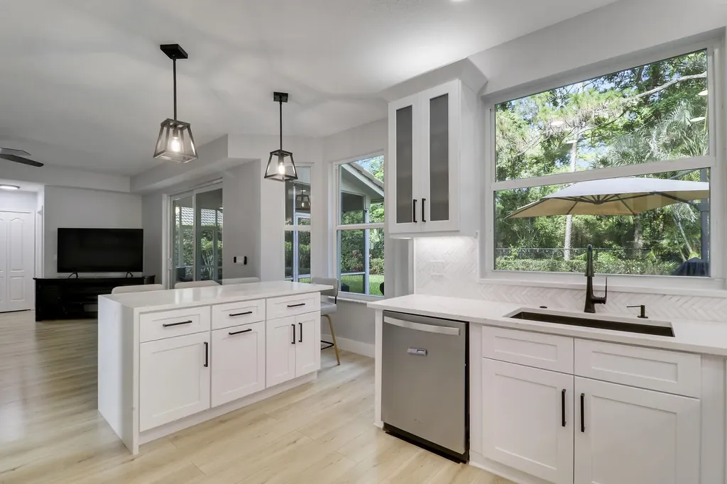 184 Bent Tree Drive Palm Beach Gardens FL 33418