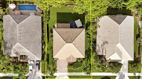 184 Bent Tree Drive Palm Beach Gardens FL 33418