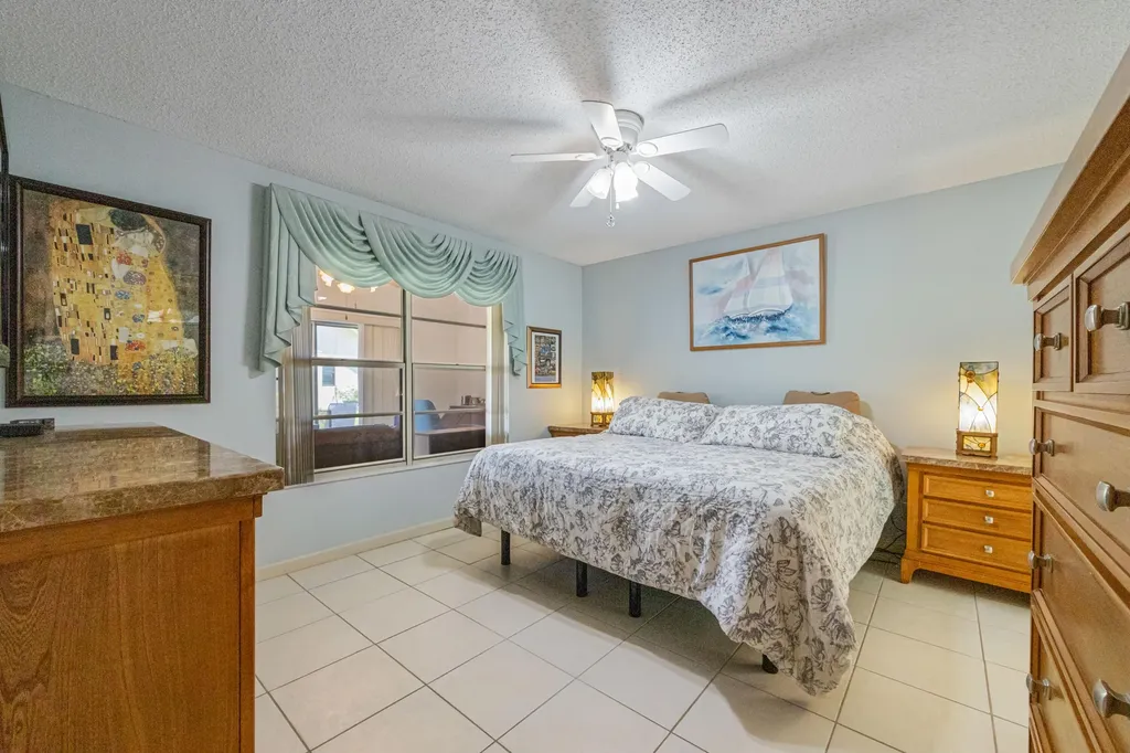 22 Ridge Pointe Drive Boynton Beach FL 33435