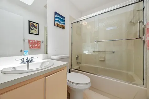 22 Ridge Pointe Drive Boynton Beach FL 33435