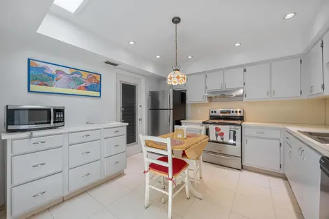 22 Ridge Pointe Drive Boynton Beach FL 33435