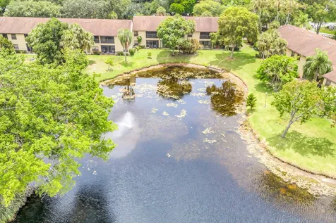 3123 S Carambola Circle S Coconut Creek FL 33066