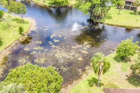3123 S Carambola Circle S Coconut Creek FL 33066