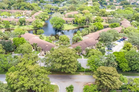 3123 S Carambola Circle S Coconut Creek FL 33066