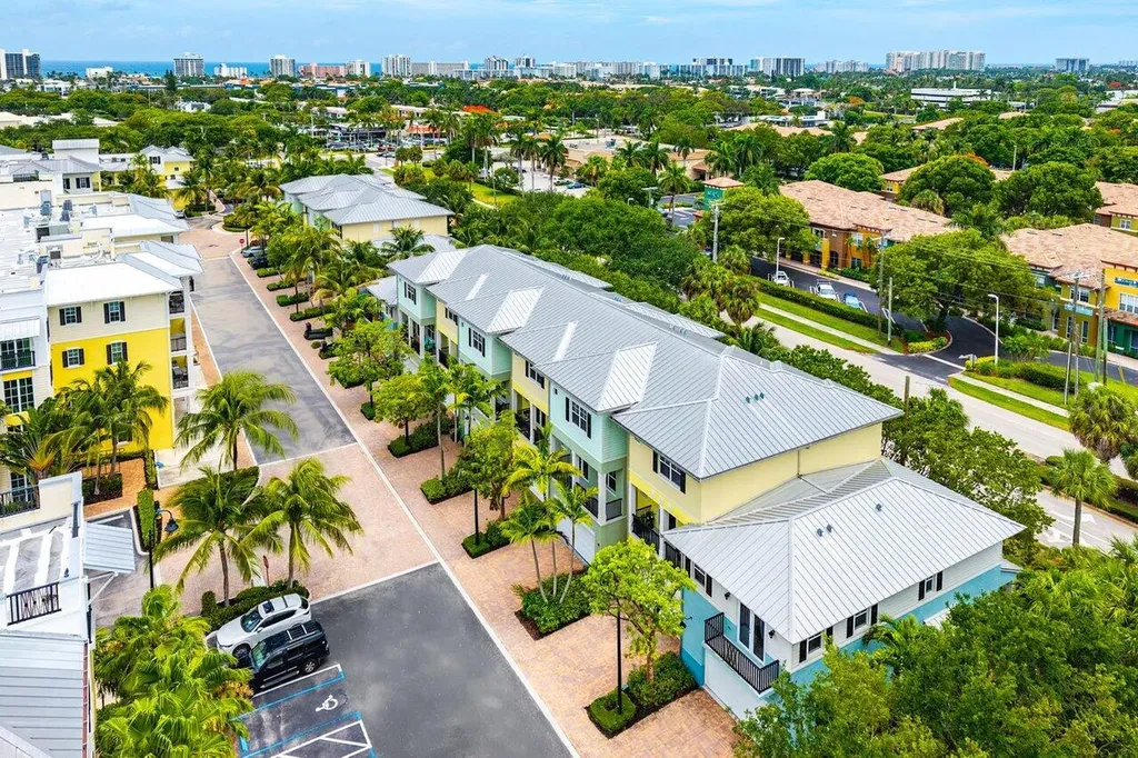 236 S Latitude Circle Delray Beach FL 33483