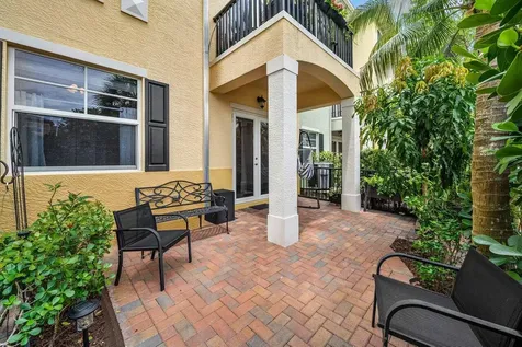 236 S Latitude Circle Delray Beach FL 33483