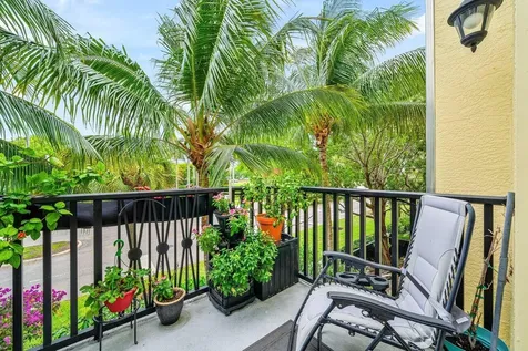 236 S Latitude Circle Delray Beach FL 33483
